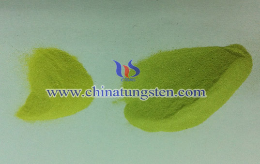 yellow tungsten oxide powder photo